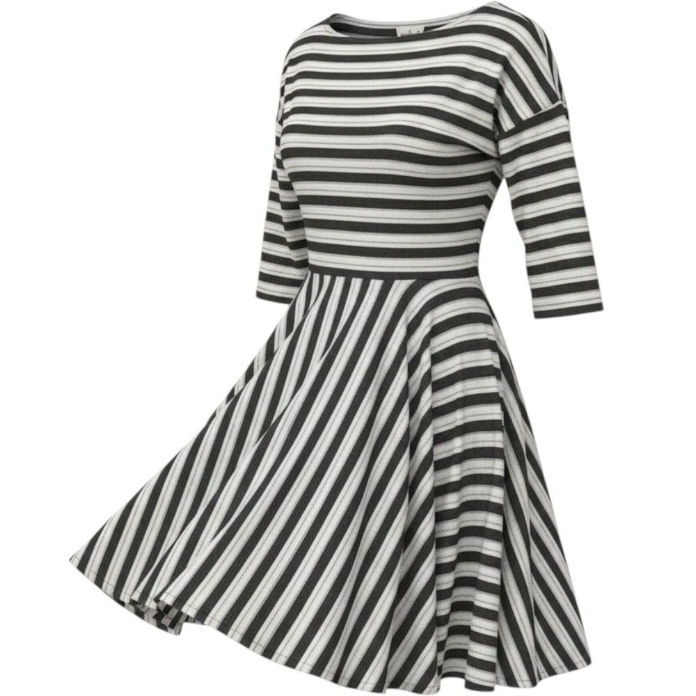 Anthropologie Puella Fit & Flare Dress Womens M Gray White Striped 3/4 Sleeve